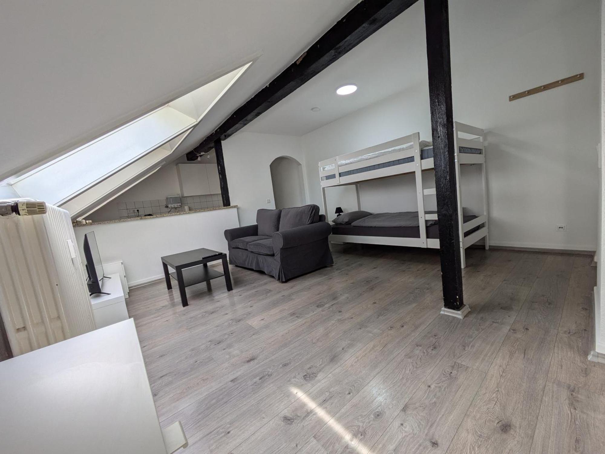 Interaktiv Appartements In Ratingen - Duesseldorferstrasse Exterior foto